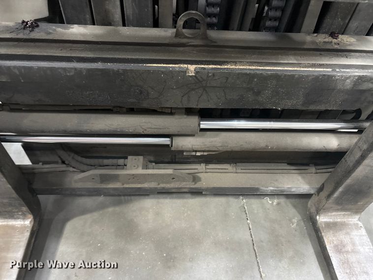 image for item EU0275 2016 UniCarriers PF50 forklift