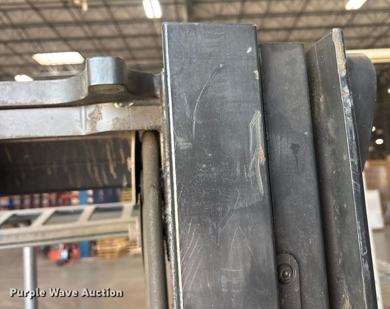 image for item EU0276 2017 Crown SC5225-35 forklift