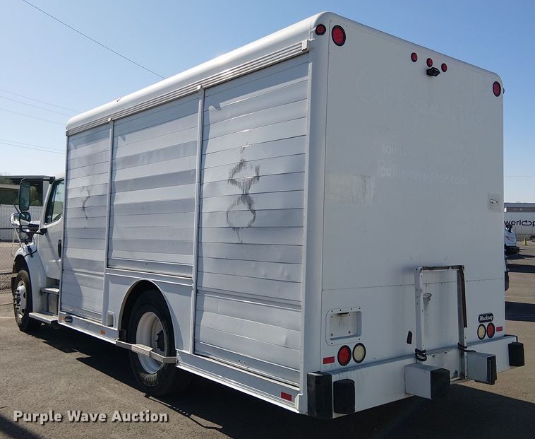 image for item EU2605 2014 Freightliner M2 delivery truck