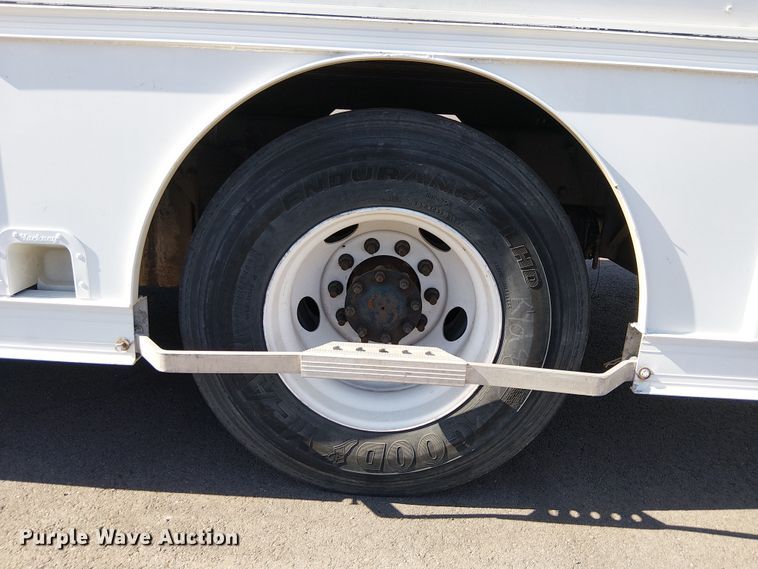 image for item EU2605 2014 Freightliner M2 delivery truck