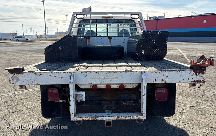 image for item EU4098 1995 Ford F250 Ext. Cab flatbed pickup truck