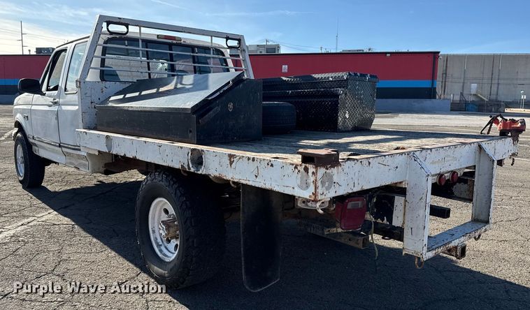 image for item EU4098 1995 Ford F250 Ext. Cab flatbed pickup truck