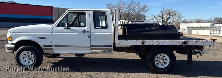 image for item EU4098 1995 Ford F250 Ext. Cab flatbed pickup truck