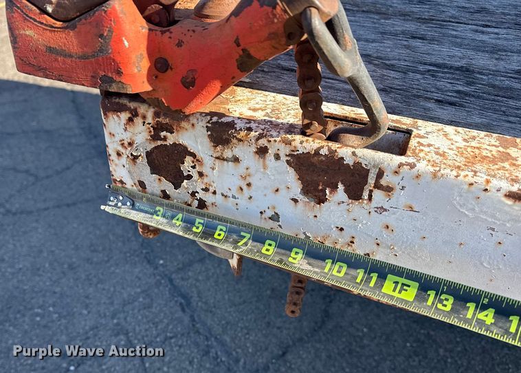 image for item EU4098 1995 Ford F250 Ext. Cab flatbed pickup truck