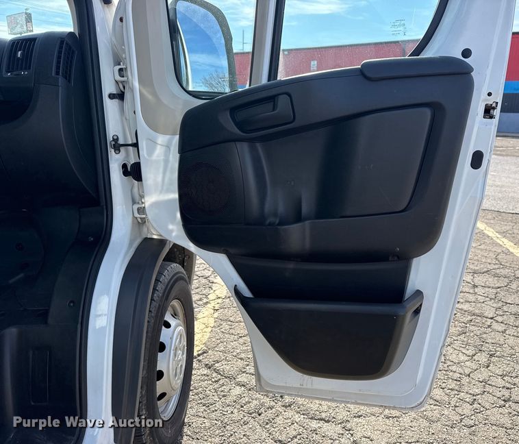 image for item EU4100 2014 RAM  Promaster 1500 delivery van