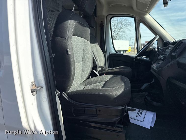 image for item EU4100 2014 RAM  Promaster 1500 delivery van