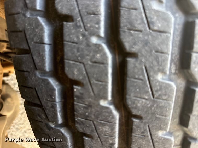 image for item EU4100 2014 RAM  Promaster 1500 delivery van