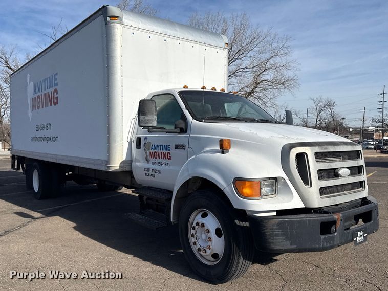 image for item EU4102 2007 Ford F650 Super Duty box truck