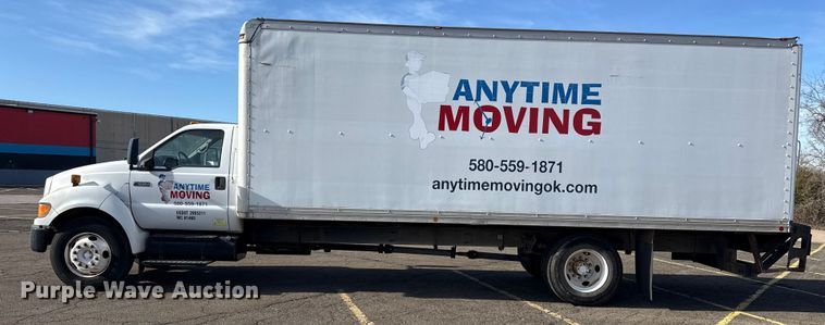 image for item EU4102 2007 Ford F650 Super Duty box truck