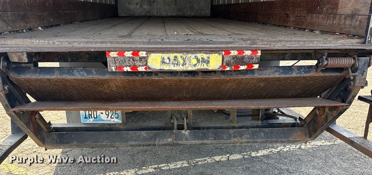 image for item EU4102 2007 Ford F650 Super Duty box truck