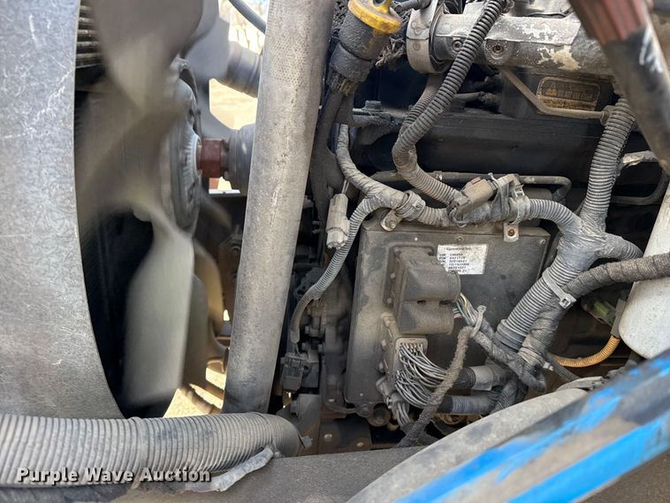 image for item EU4102 2007 Ford F650 Super Duty box truck