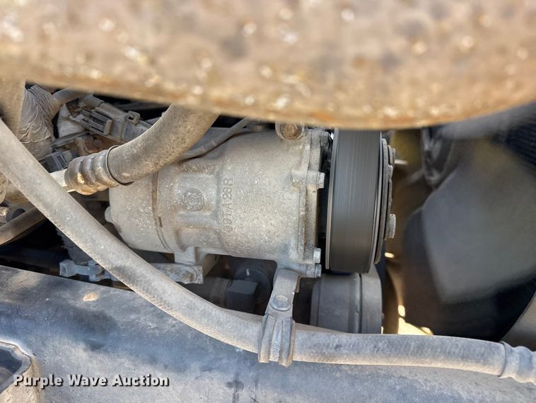 image for item EU4102 2007 Ford F650 Super Duty box truck