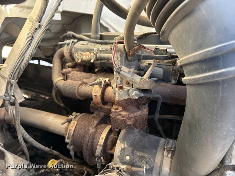 image for item EU4102 2007 Ford F650 Super Duty box truck