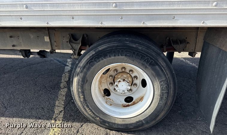 image for item EU4102 2007 Ford F650 Super Duty box truck