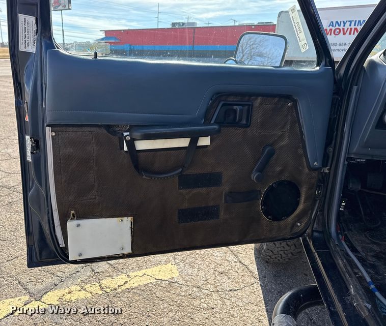 image for item EU4103 1991 Ford Ranger pickup truck