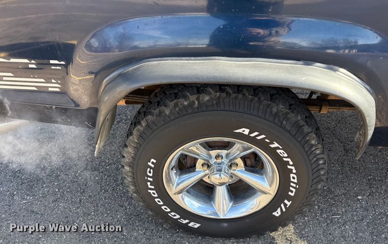 image for item EU4103 1991 Ford Ranger pickup truck