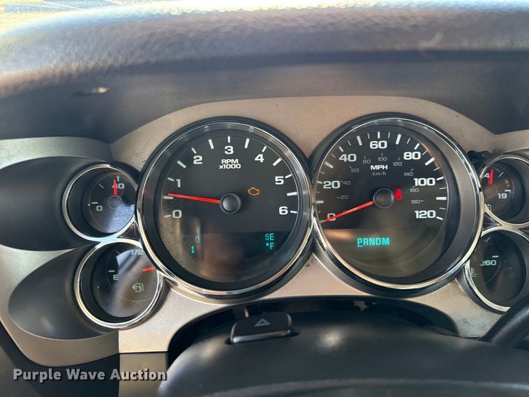 image for item EU4106 2010 Chevrolet Silverado 1500 Ext. Cab pickup truck