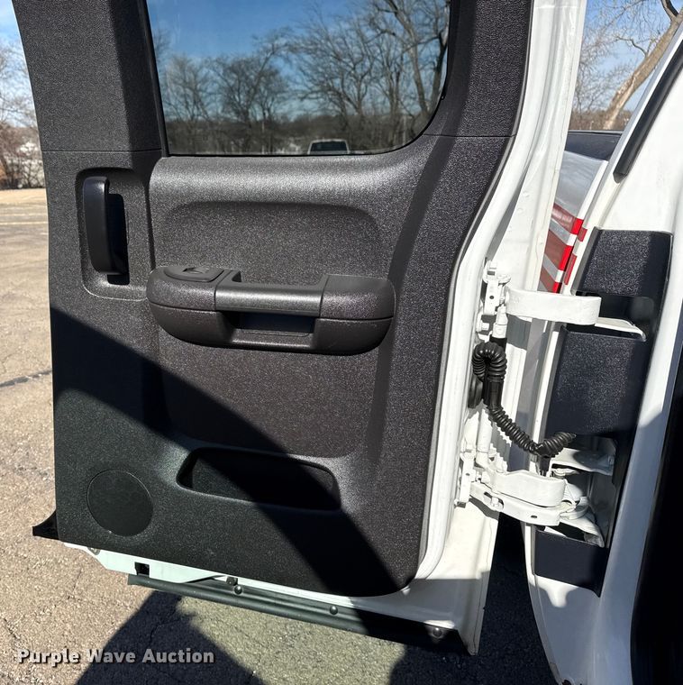 image for item EU4106 2010 Chevrolet Silverado 1500 Ext. Cab pickup truck