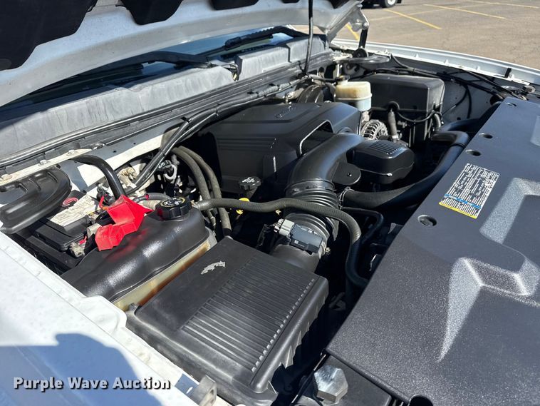 image for item EU4106 2010 Chevrolet Silverado 1500 Ext. Cab pickup truck