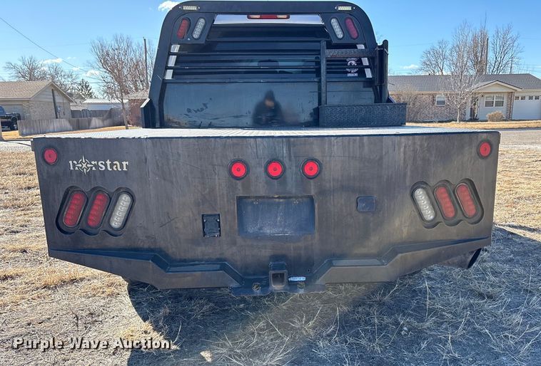 image for item EU4844 2005 GMC Sierra Crew Cab flatbed pickup truck