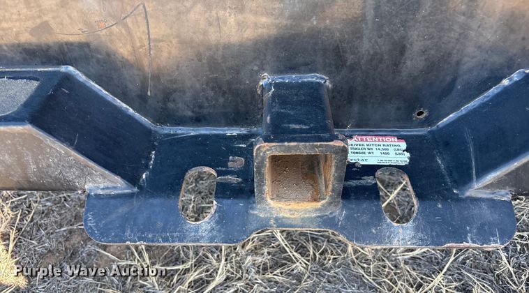 image for item EU4844 2005 GMC Sierra Crew Cab flatbed pickup truck