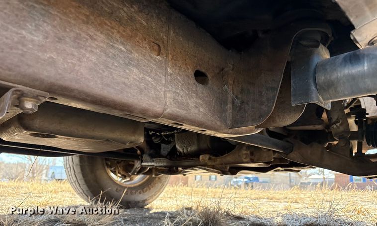 image for item EU4844 2005 GMC Sierra Crew Cab flatbed pickup truck