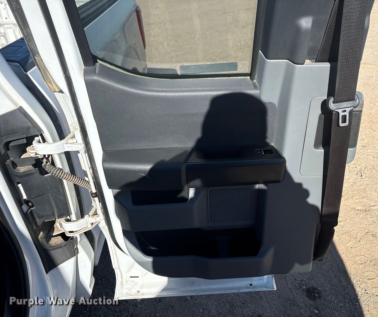 image for item EU4850 2022 Ford F150 Ext. Cab pickup truck