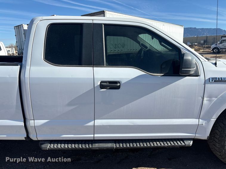 image for item EU4851 2017 Ford F150 Ext. Cab pickup truck