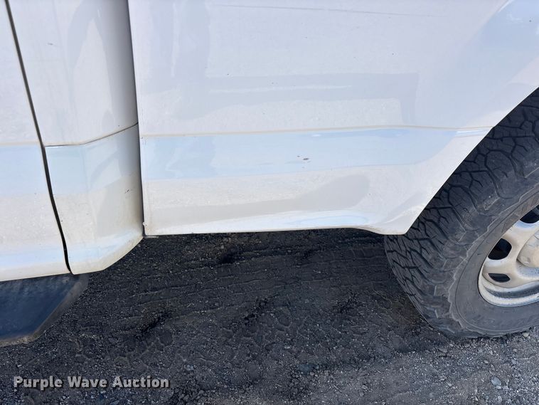 image for item EU4851 2017 Ford F150 Ext. Cab pickup truck