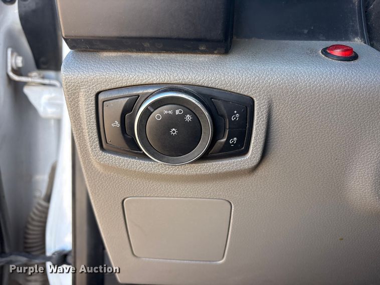 image for item EU4851 2017 Ford F150 Ext. Cab pickup truck