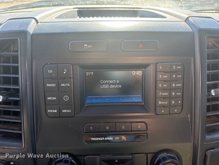 image for item EU4851 2017 Ford F150 Ext. Cab pickup truck