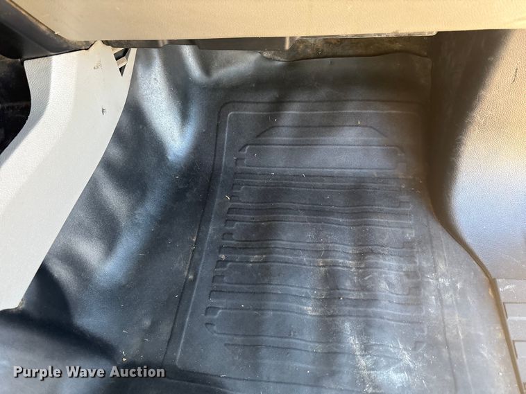 image for item EU4851 2017 Ford F150 Ext. Cab pickup truck