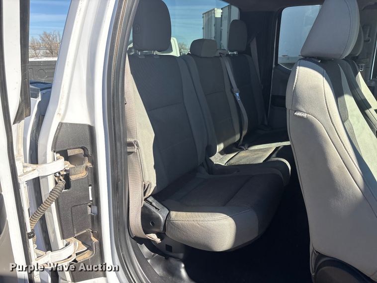 image for item EU4851 2017 Ford F150 Ext. Cab pickup truck