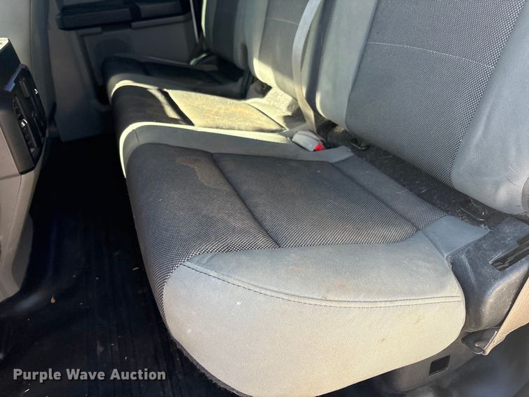 image for item EU4851 2017 Ford F150 Ext. Cab pickup truck