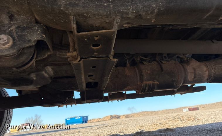 image for item EU4852 2019 Ford F450 Super Duty Crew Cab truck cab and chassis