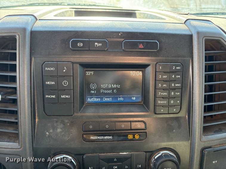 image for item EU4852 2019 Ford F450 Super Duty Crew Cab truck cab and chassis