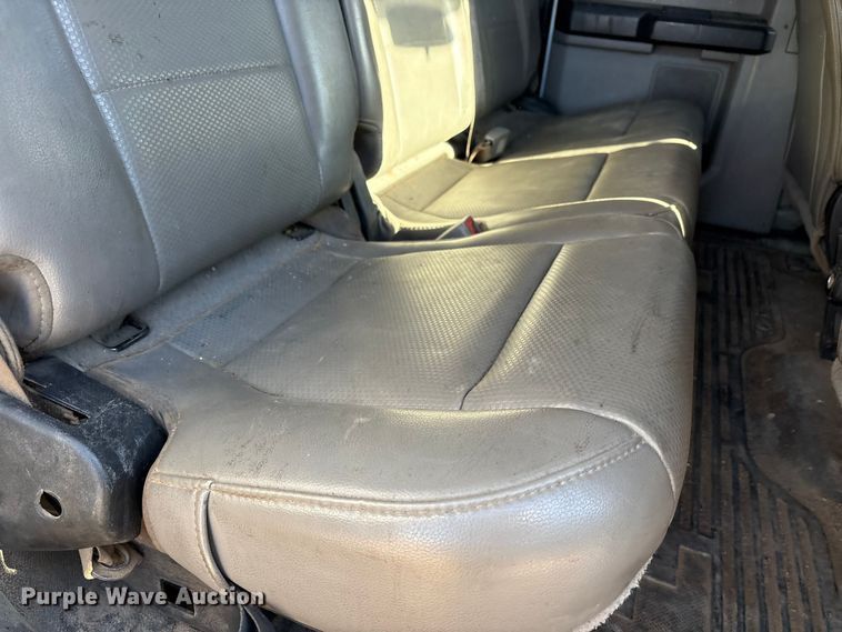 image for item EU4852 2019 Ford F450 Super Duty Crew Cab truck cab and chassis