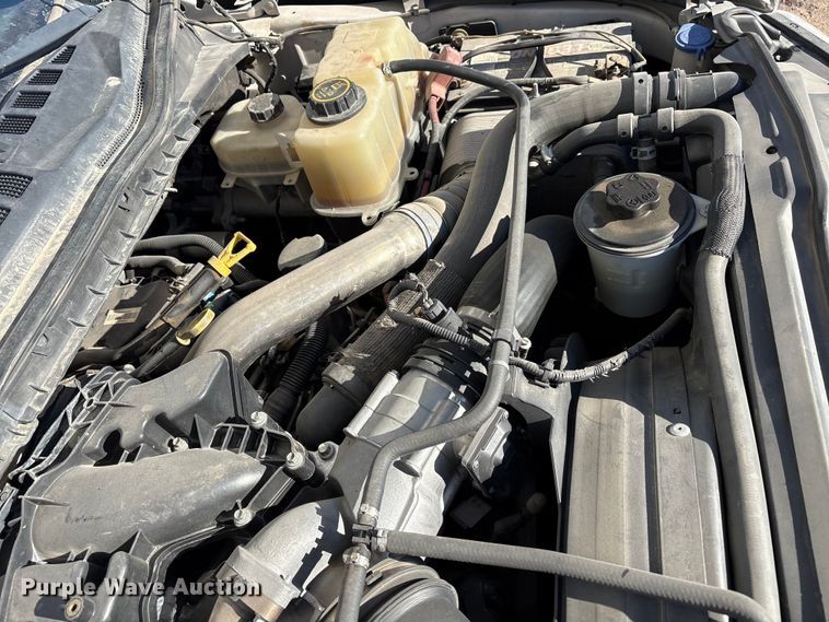 image for item EU4852 2019 Ford F450 Super Duty Crew Cab truck cab and chassis