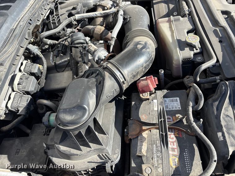 image for item EU4852 2019 Ford F450 Super Duty Crew Cab truck cab and chassis