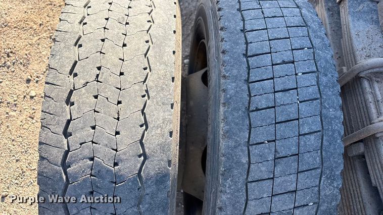 image for item EU4852 2019 Ford F450 Super Duty Crew Cab truck cab and chassis