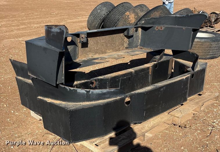 image for item EU4863 (3) bumpers