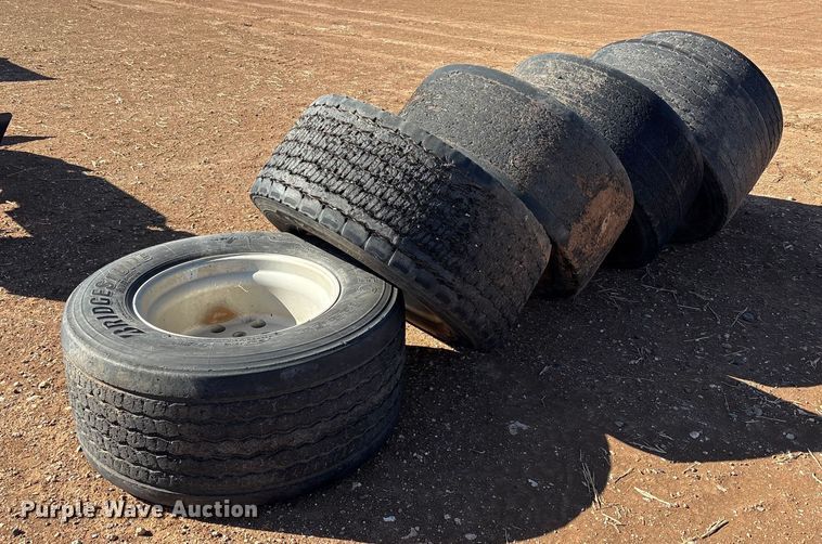 image for item EU4864 (6) 445/50R22.5 tires and wheels