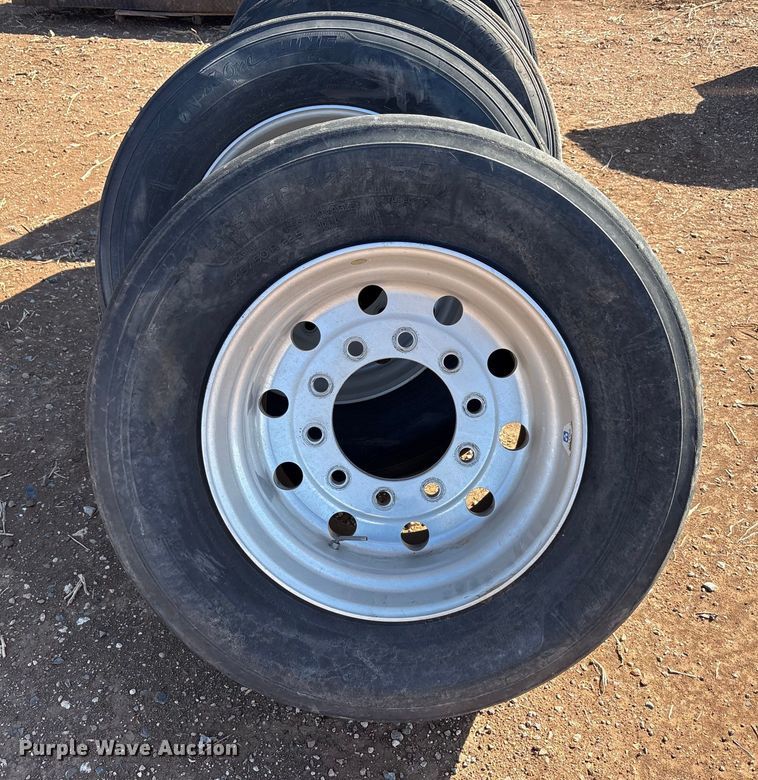 image for item EU4864 (6) 445/50R22.5 tires and wheels