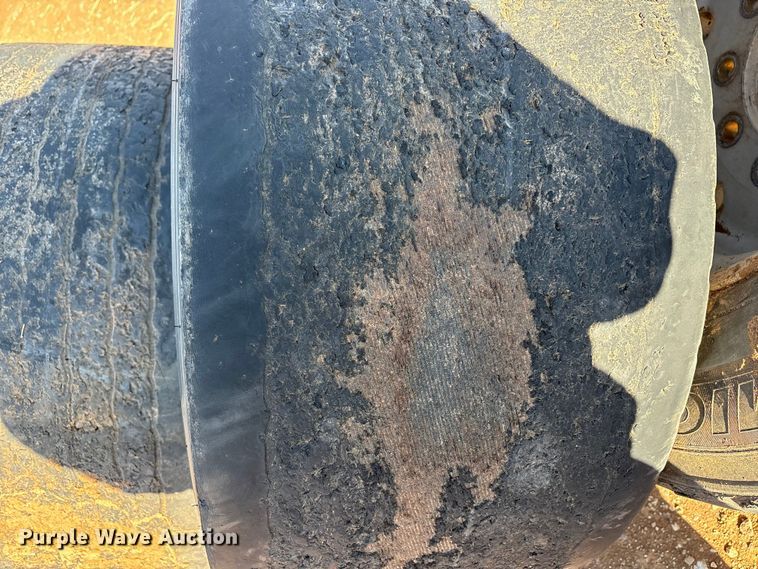 image for item EU4864 (6) 445/50R22.5 tires and wheels