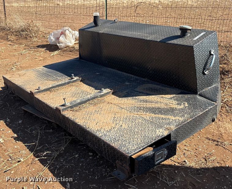 image for item EU4865 Fuel tank