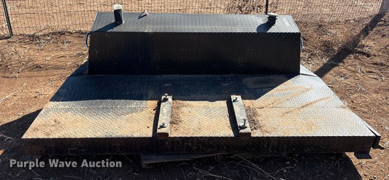 image for item EU4865 Fuel tank