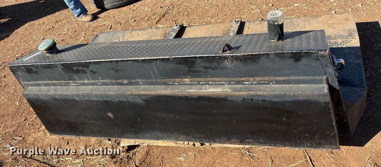 image for item EU4865 Fuel tank