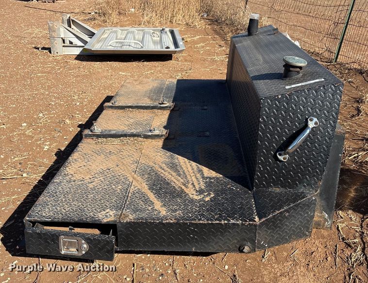 image for item EU4865 Fuel tank