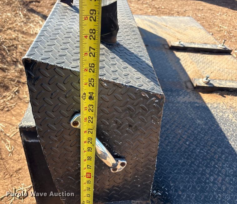 image for item EU4865 Fuel tank