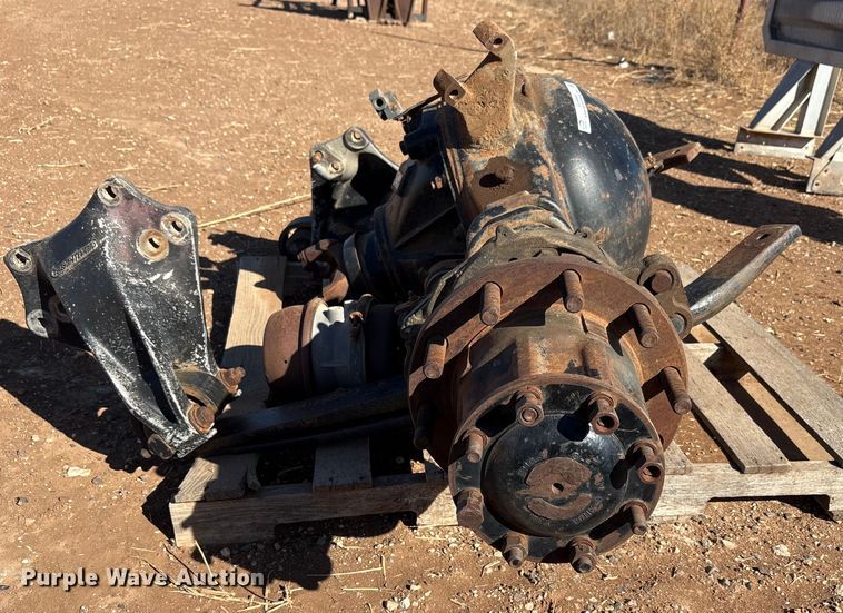 image for item EU4866 Freightliner rear end